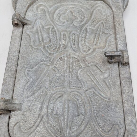 Antique Cast Iron Ornate Door Knocker Peephole Speak Easy Tulip Design Gray - Picture 6 of 10